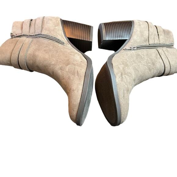 Style & Co Zolaa Block-Heel Booties Taupe Wrap Straps Boho Western NEW Size 10 - Picture 8 of 11
